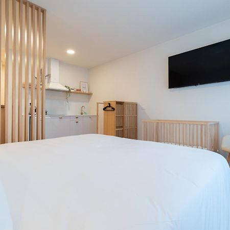Apartamentos Turisticos Fatima, En El Centro De Виго Екстериор снимка