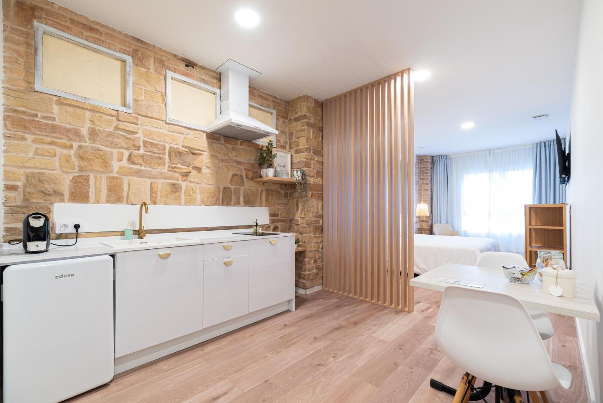 Apartamentos Turisticos Fatima, En El Centro De Виго Екстериор снимка