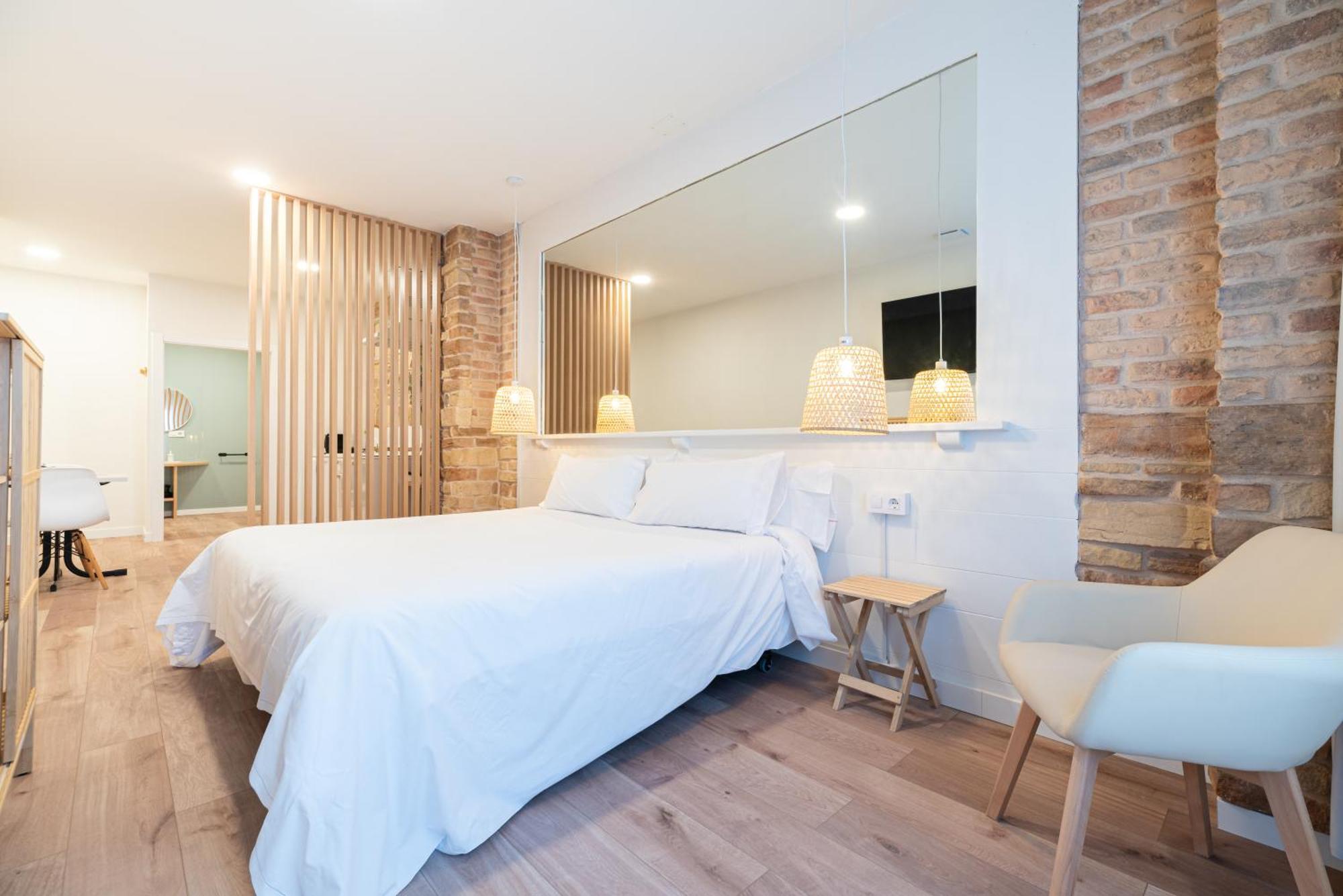 Apartamentos Turisticos Fatima, En El Centro De Виго Екстериор снимка