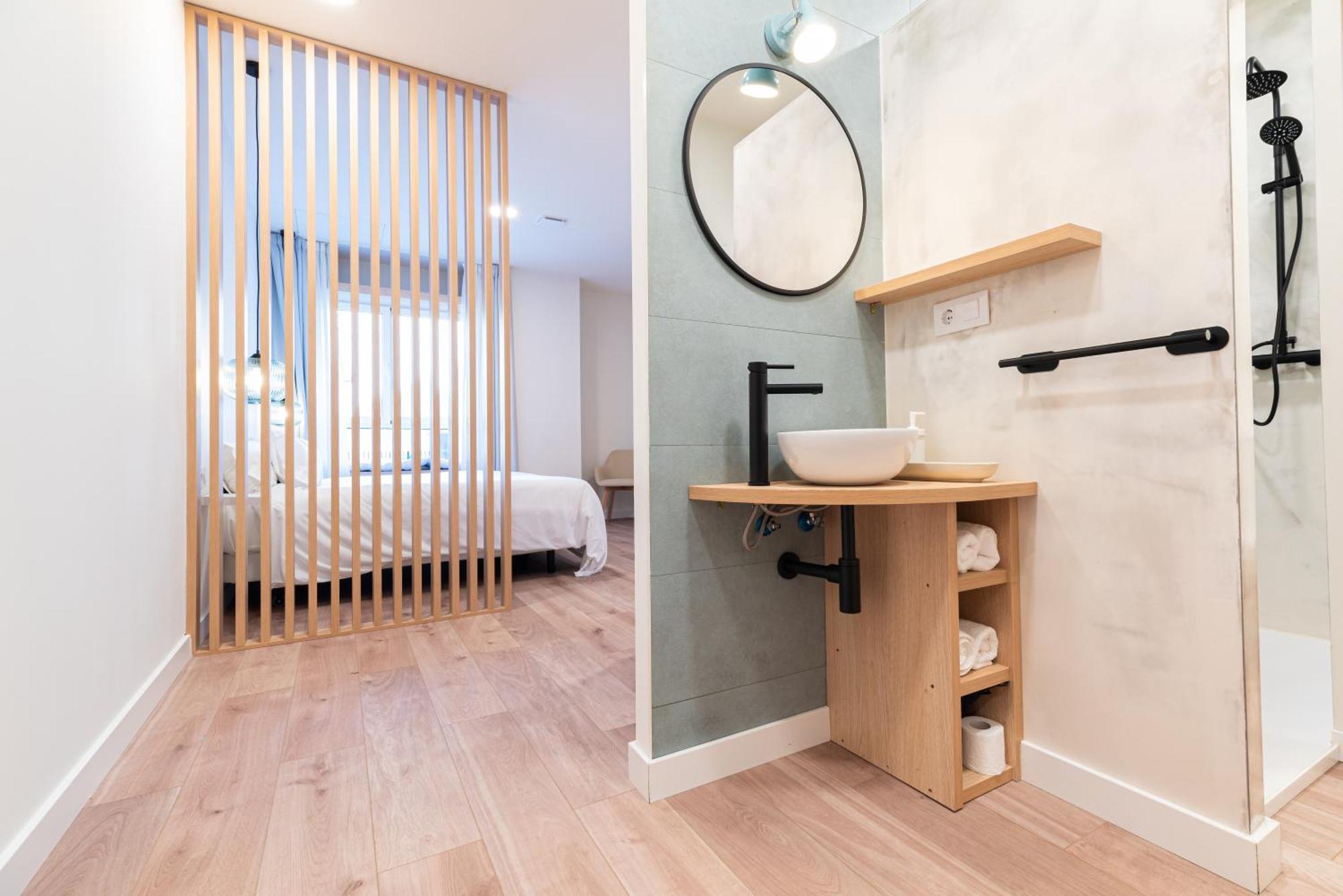 Apartamentos Turisticos Fatima, En El Centro De Виго Екстериор снимка