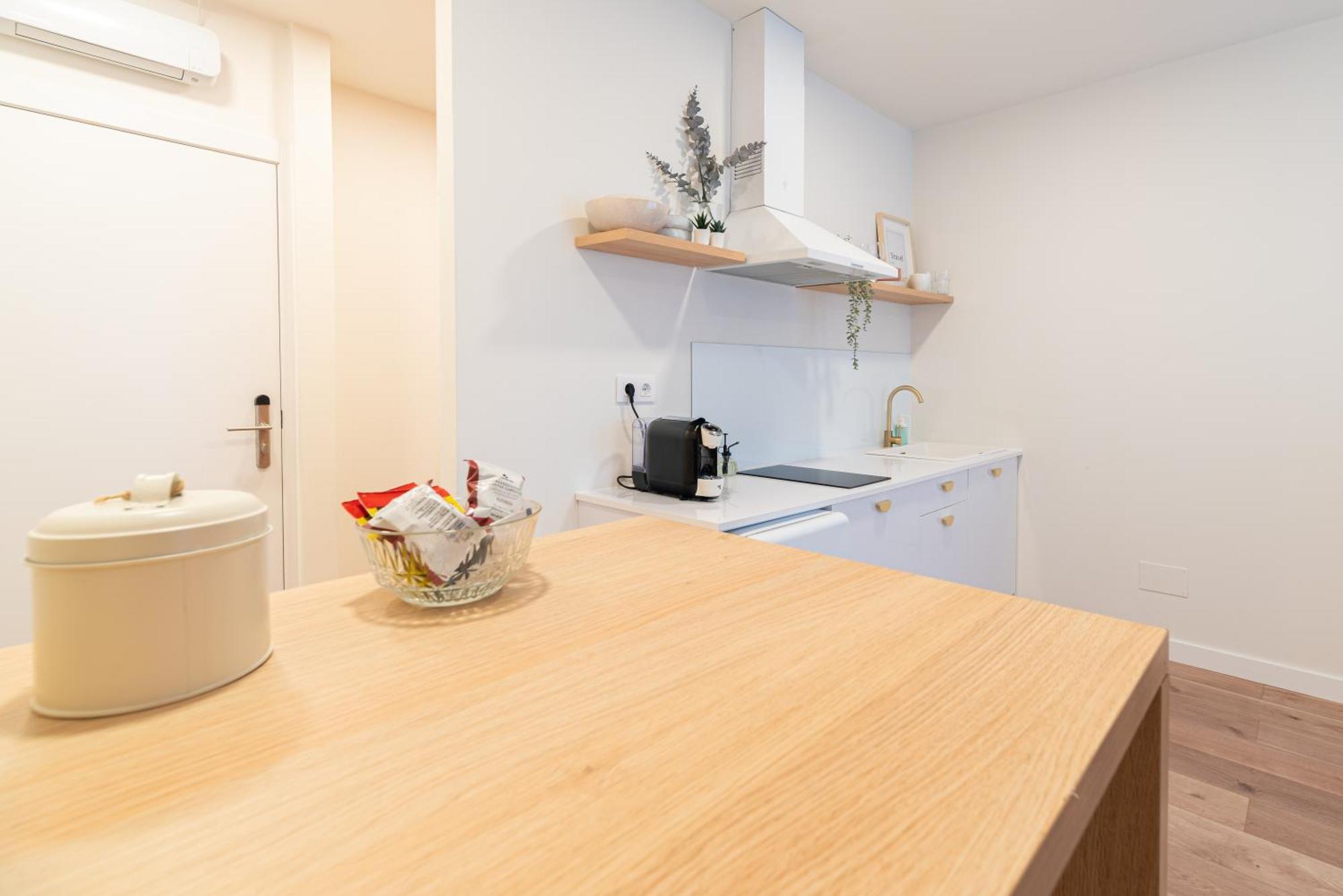 Apartamentos Turisticos Fatima, En El Centro De Виго Екстериор снимка