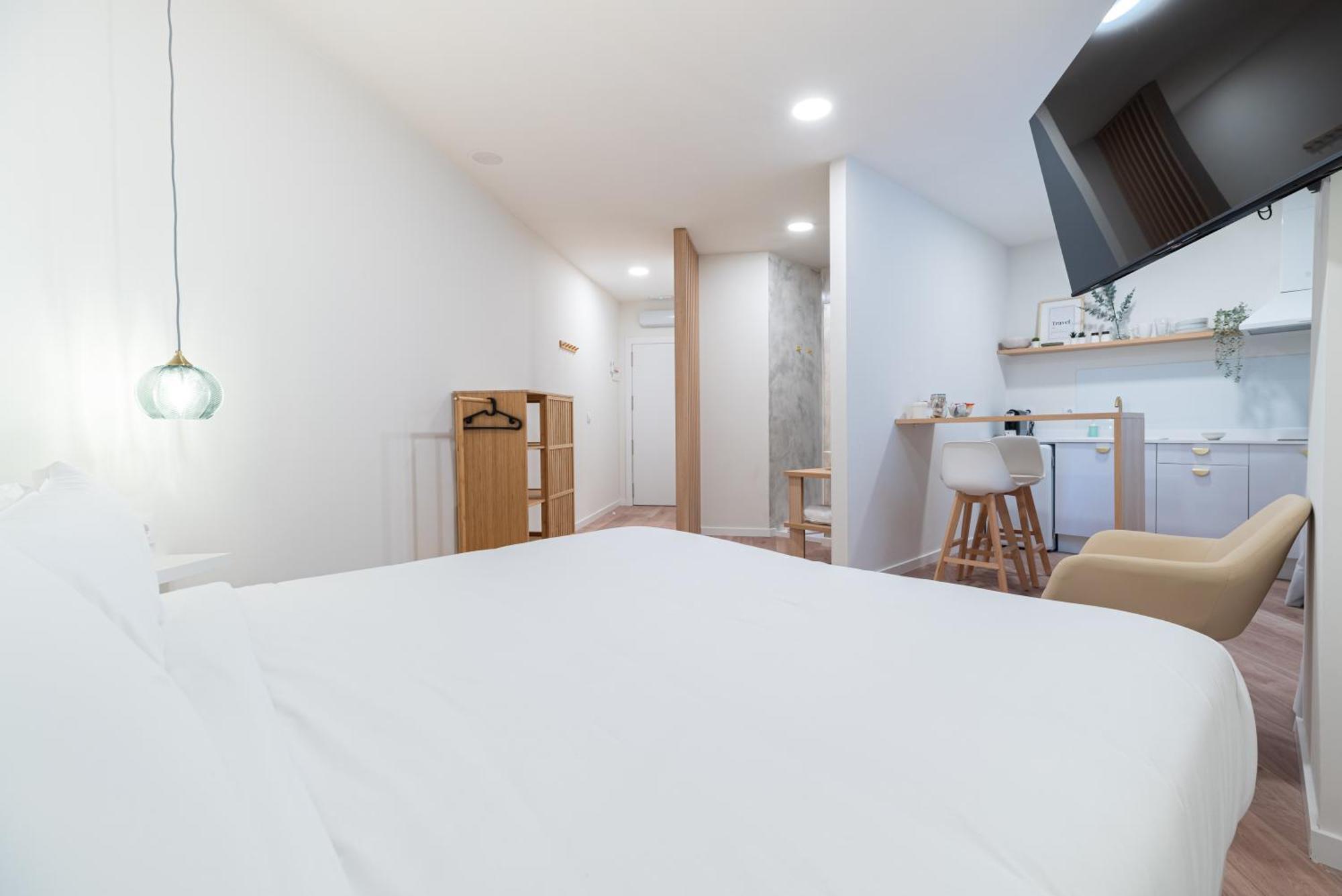 Apartamentos Turisticos Fatima, En El Centro De Виго Екстериор снимка