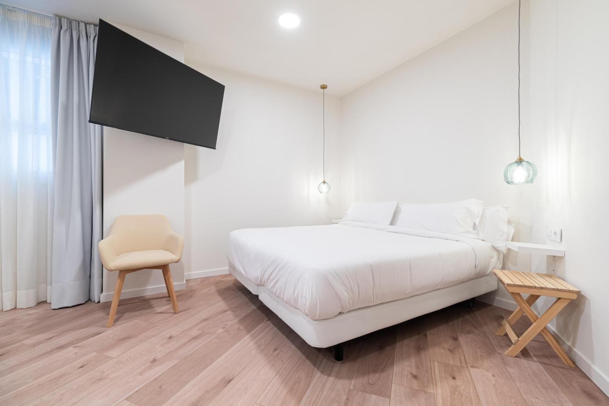 Apartamentos Turisticos Fatima, En El Centro De Виго Екстериор снимка