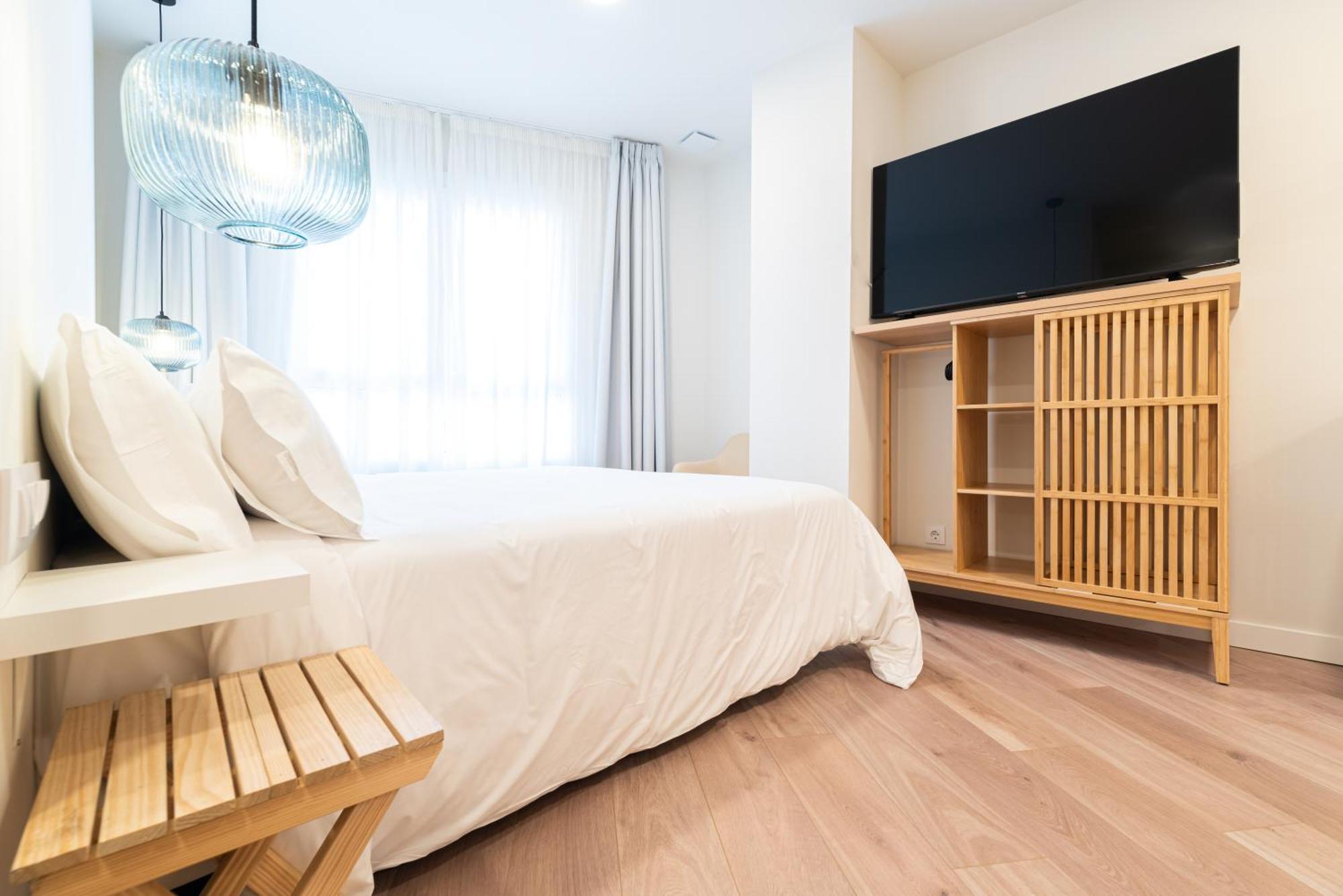 Apartamentos Turisticos Fatima, En El Centro De Виго Екстериор снимка